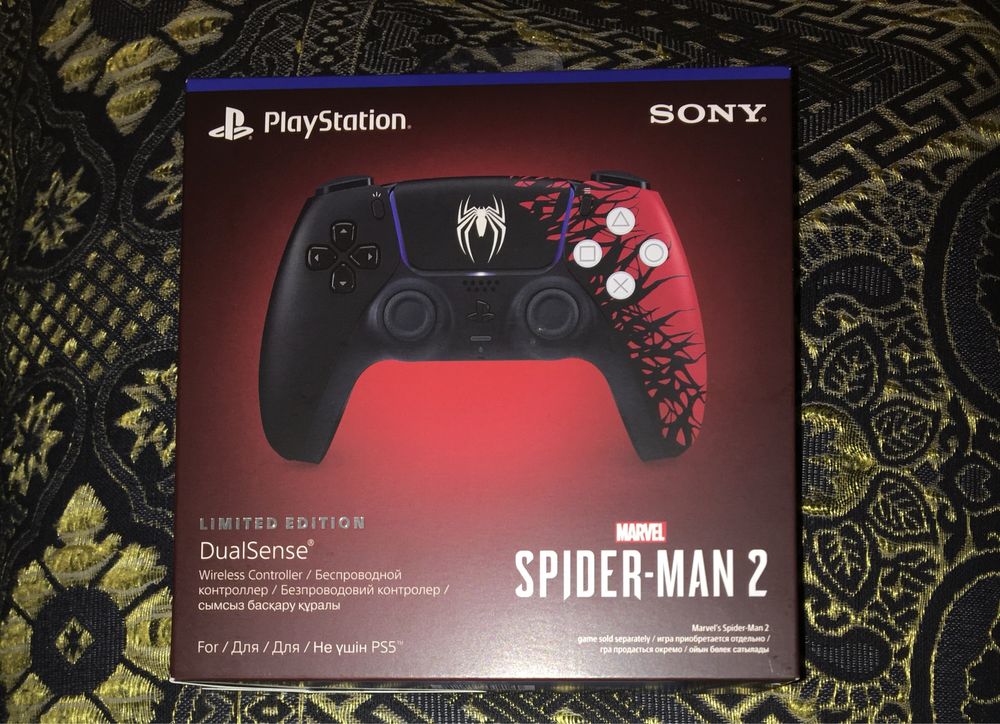 Геймпад DualSense Spider-Man 2 Limited Edition