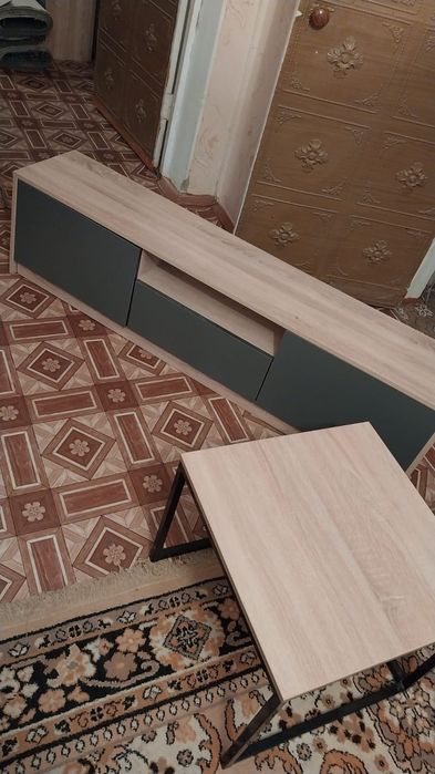 Тумба под ТВ с журнальным столиком