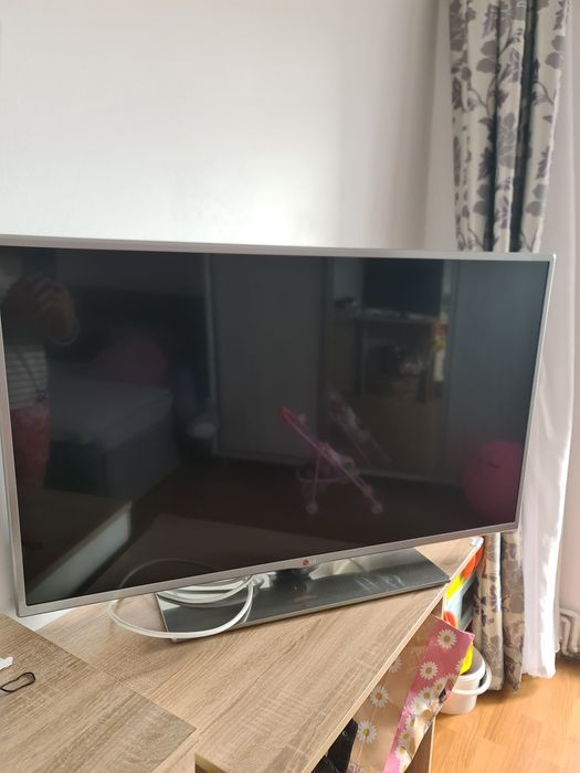 Televizor LG diagonală 1m