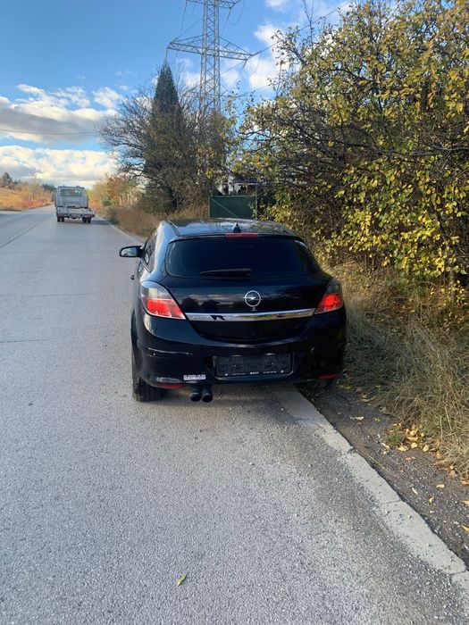 Opel Astra 1.7tdi gtc 2005г