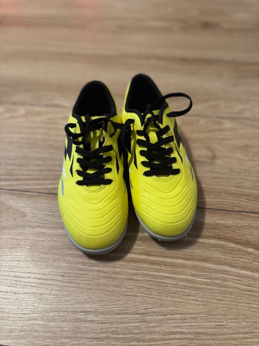 Adidasi Lotto marimea 31