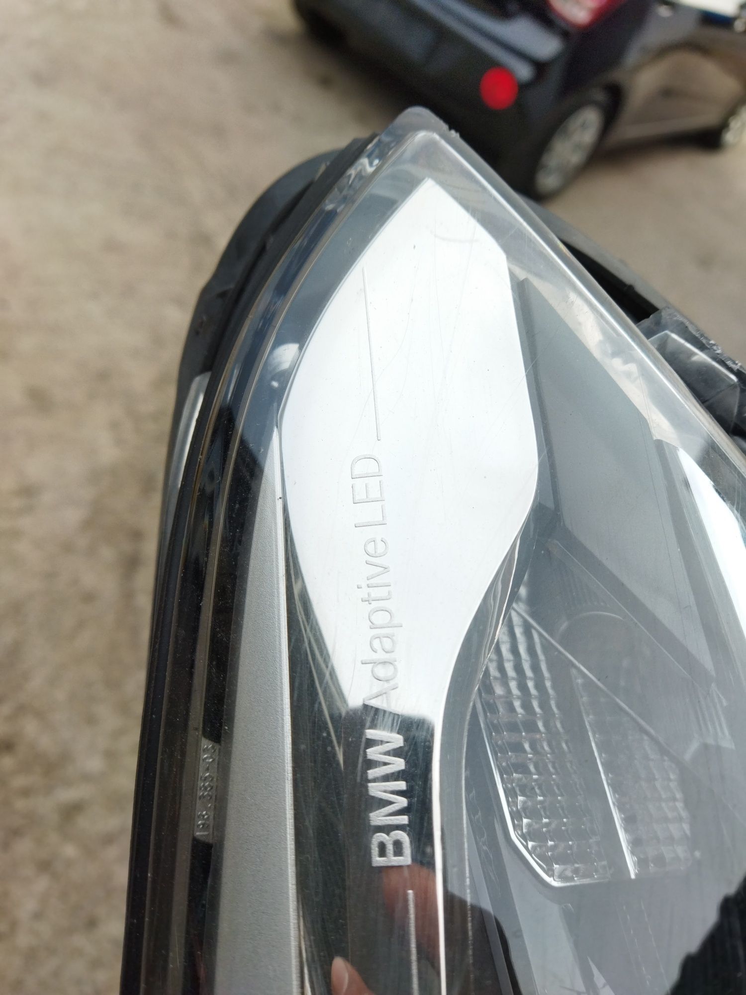 Ляв шофьорски фар за БМВ 1 серия BMW Adaptive LED F20 F21 2015