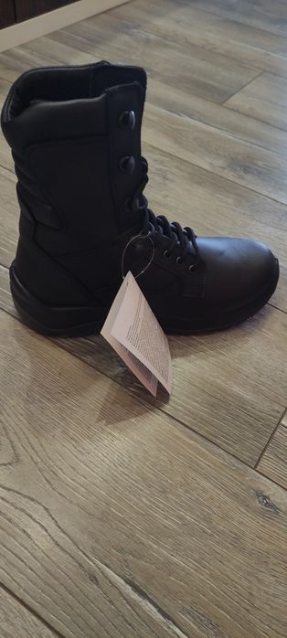 Полицейски кубинки 42