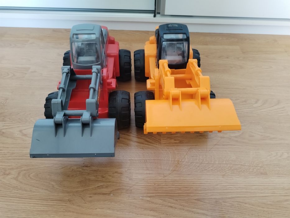 Excavatoare de Jucărie marca Wader