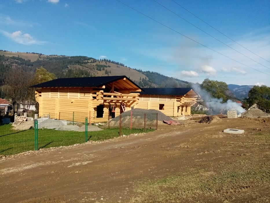 Construiesc case lemn rotund, bustean