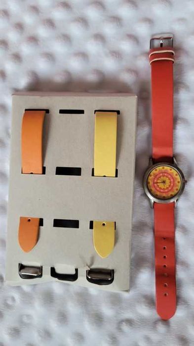 Set 4 ceasuri Avon