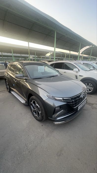 Huinday Tucson автомобиль джип