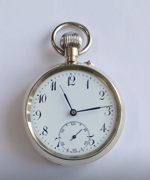Часы антикварные карманные механические