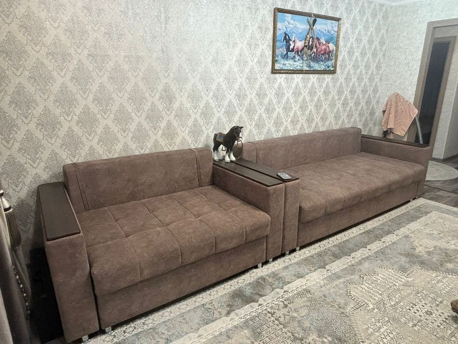 Мягкий уголок продам