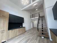 Penthouse 3 camere, terasa - Intabulat -LA CHEIE, cu mobiler bucatarie