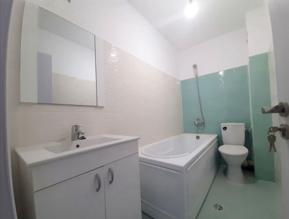 Apartament 3 cam Nou, centrala, 2 bai. Parcare. Proprietar. Pallady-Tr