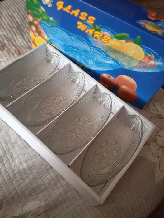 Продам вазочки салатницы