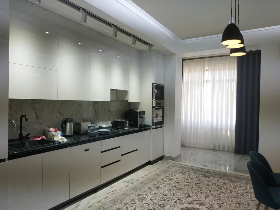 Сдается 3/4/9 Новостройка 130 кв.м. Госпитальный Метро Айбек