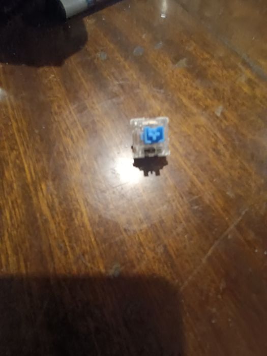 Продавам механична клавиатура за части