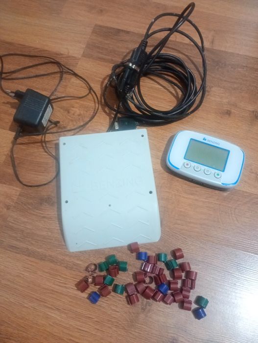 Vând ceas porumbei Benzing G2 + 40 cipuri