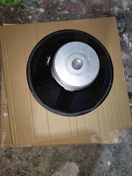 Difuzor profesional 15 țoli 1200W peak 8 ohm