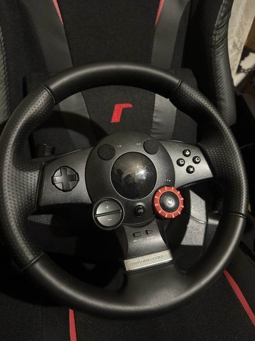 Волан с педали Logitech Driving Force GT