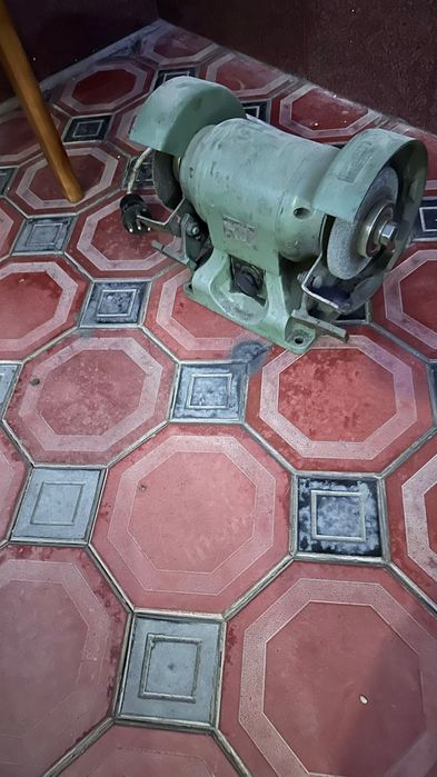 Продаю точильный станок, пользовались мало производство Турция, пользо