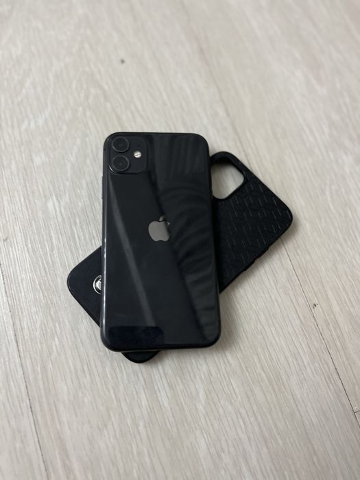 Продам Айфон 11 в идеальном состояние