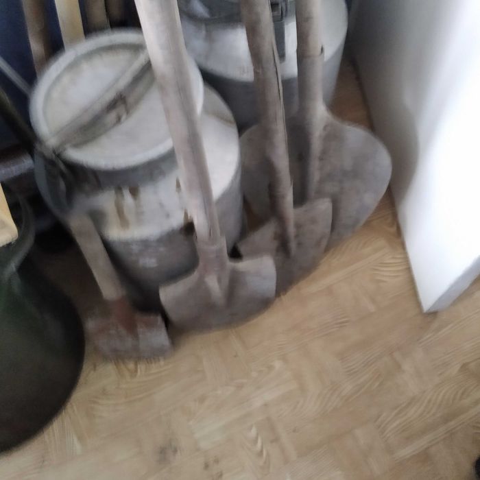 лопаты грабли вилы топоры крепкие, советские