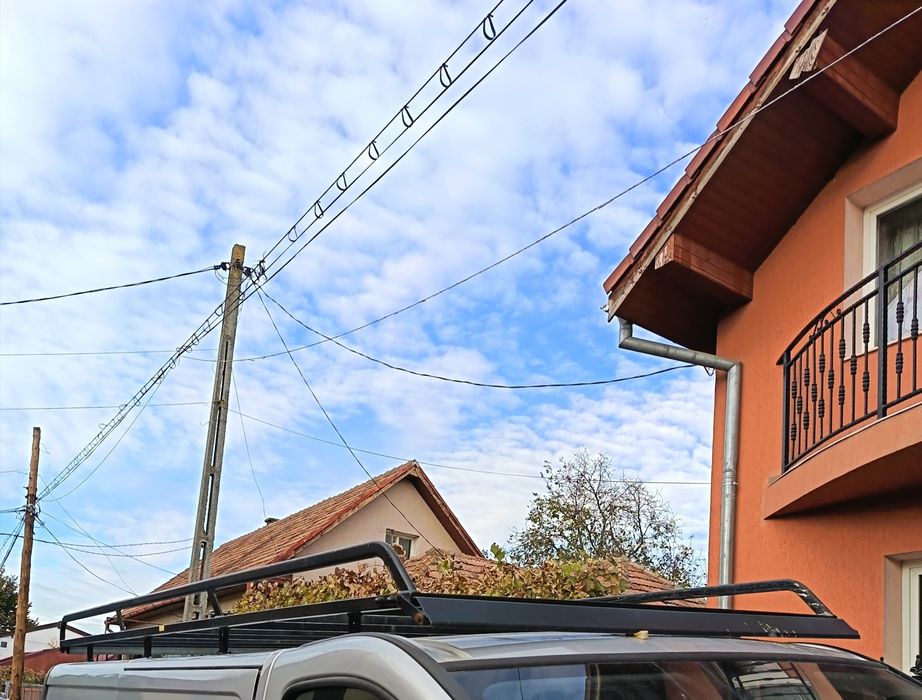 Vând portbagaj Opel Vivaro