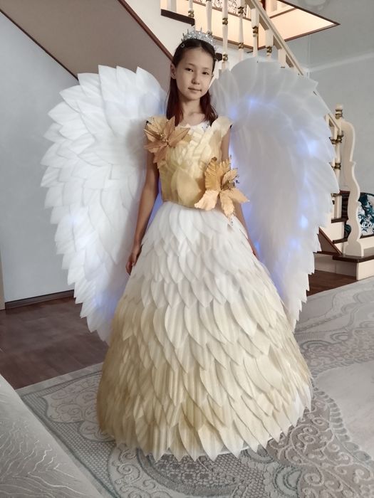 Крылья и юбка на прокат могу и продать