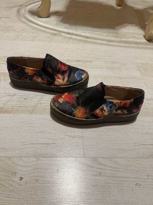 Маратонки NIKE и обувки D&G 30лв за чифт