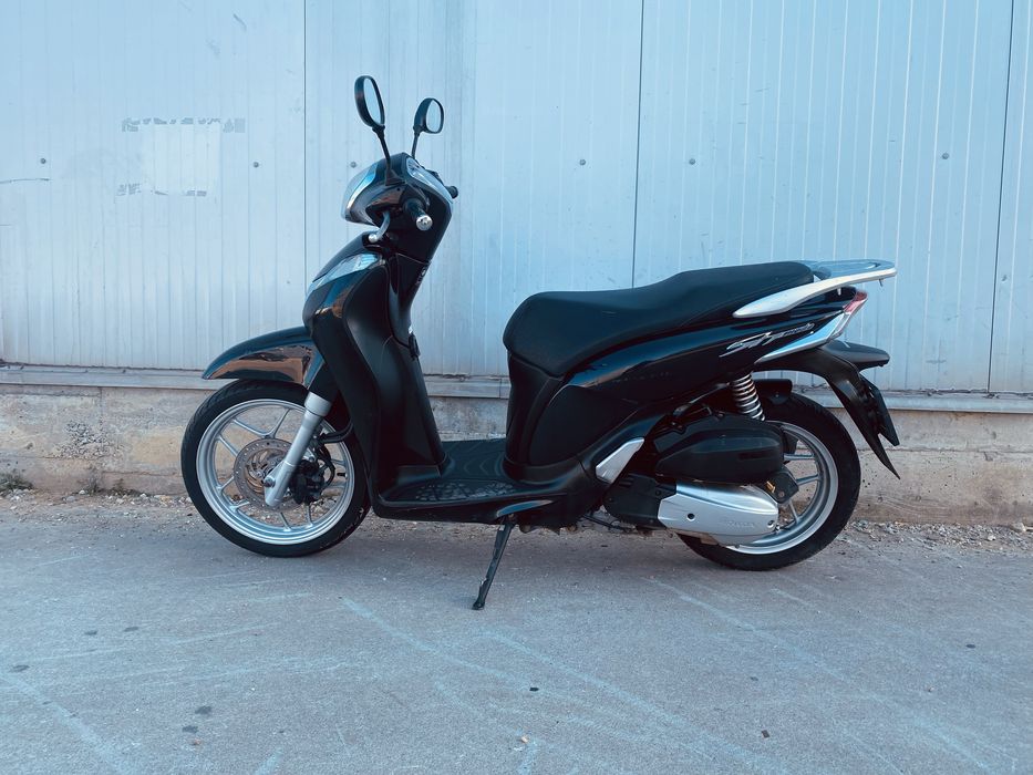 RATE FIXE fara avans Honda SH 125i Cat B Livrare GRATUITA Buyback