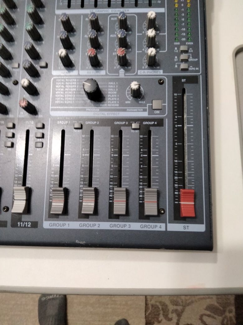 Mixer audio Yamaha
