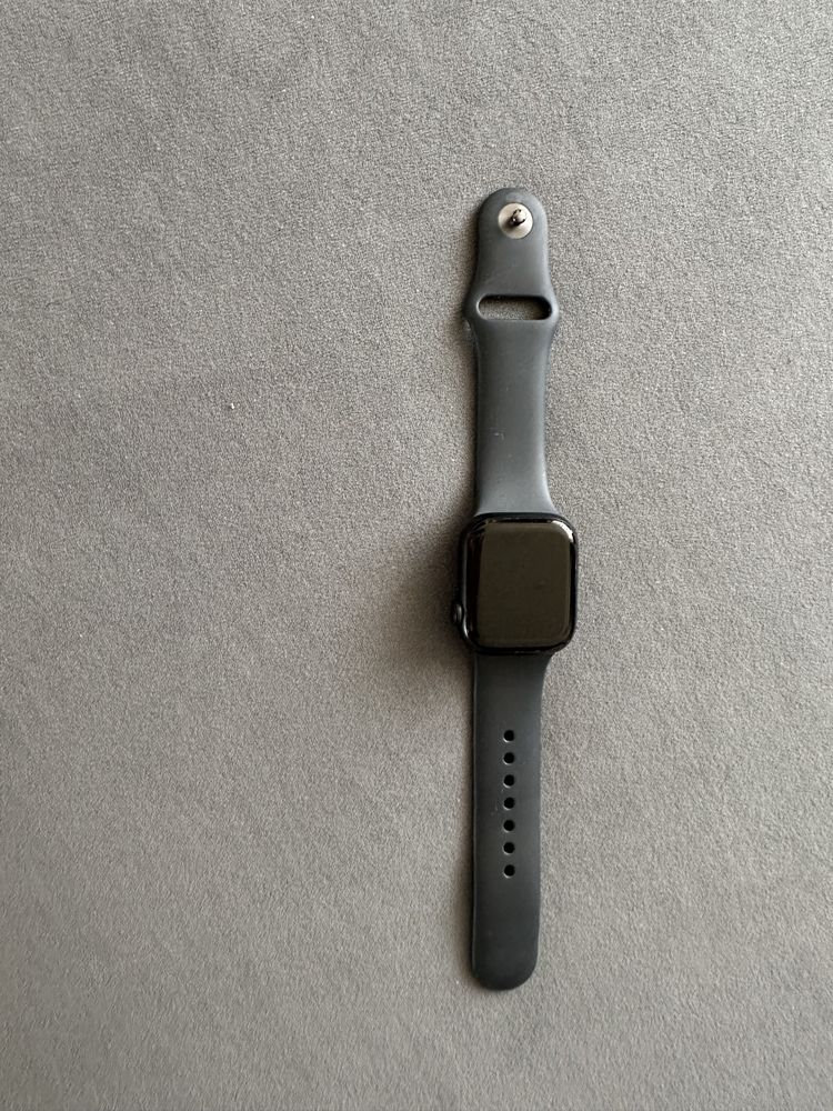 Смарт-часы Apple Watch Series 8 41 мм Aluminum черный