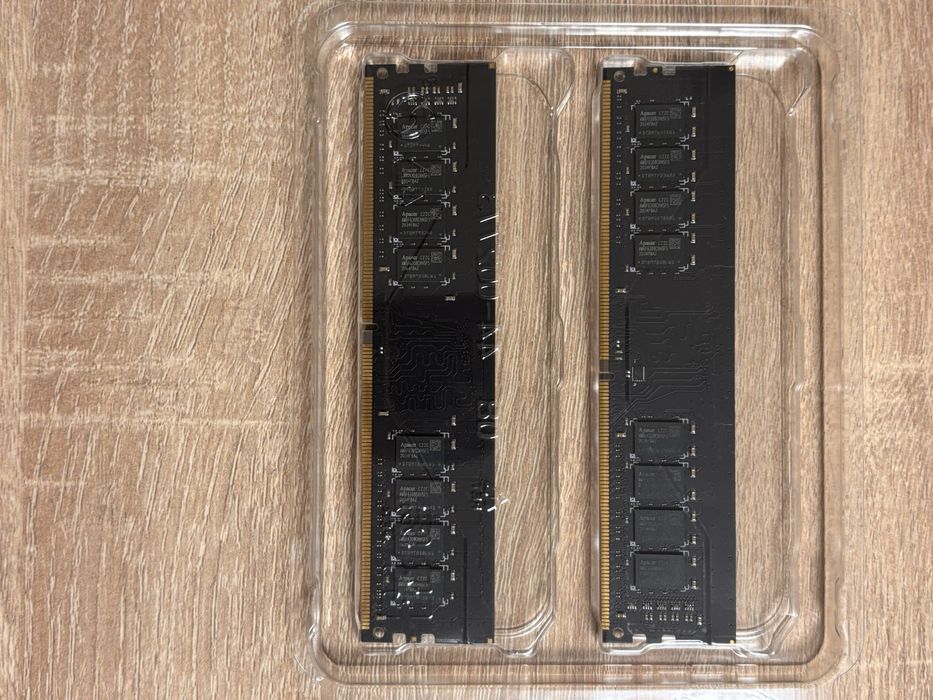 Memorie RAM 32gb 2400mhz CL16 ddr4
