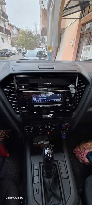 Isuzu D-Max 4x4 Automat , 2023 - 29.500km Pret 23.996 euro+tva