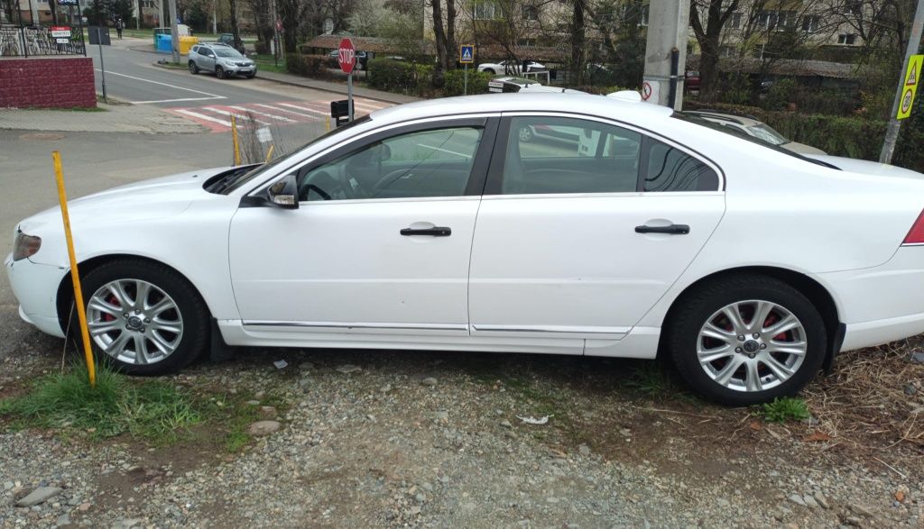 URGENT!!! Volvo S80 2011 2.0 d3 euro 5