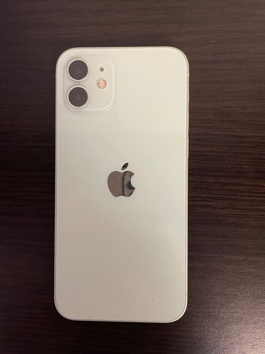 iPhone 12 stare bună