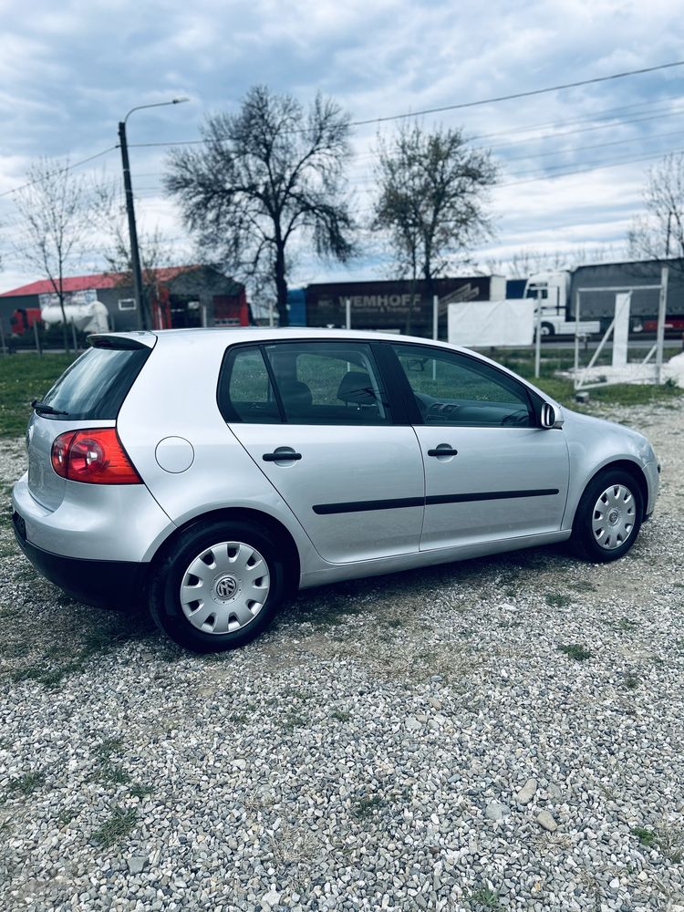 Volkswagen Golf 5 1.9 TDI