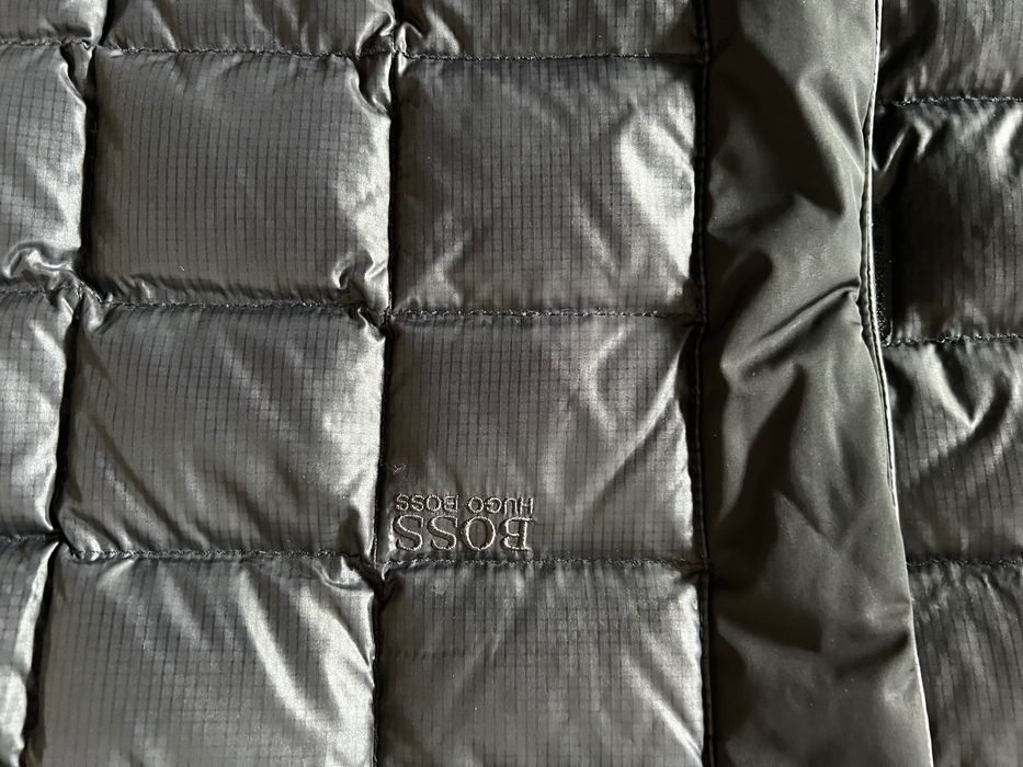 Boss пухен елек оригинален