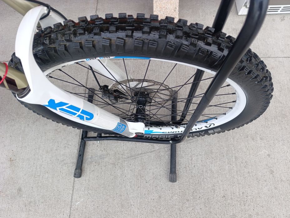 Планински велосипед Мекица YT SANF  26/S