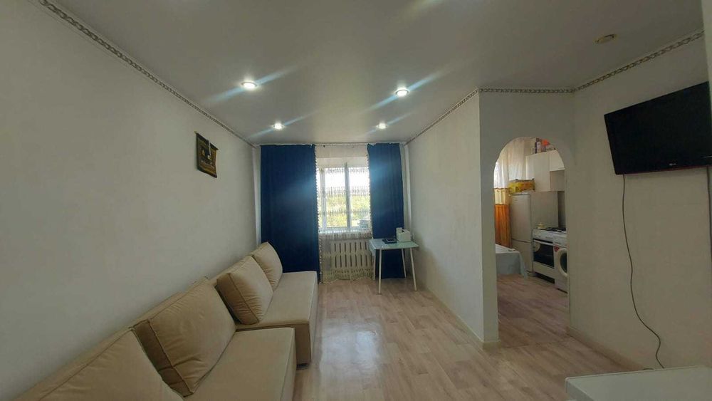 Продам 2-х комнатную в кирпичном доме Майкудука