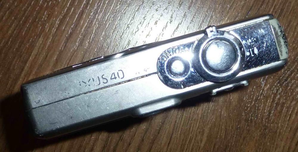 фотоапарат CANON IXUS 40 за части
