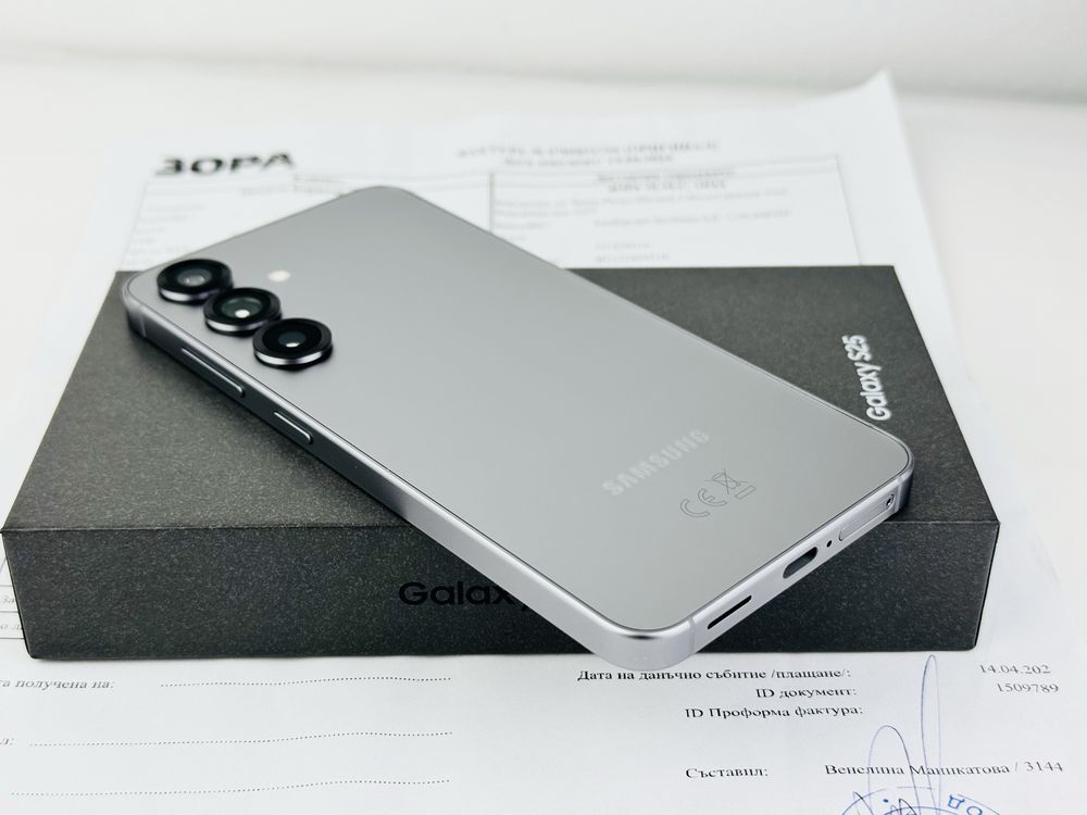 НОВ! Samsung Galaxy S25 5G 256GB 12RAM Silver 2г. Гаранция!