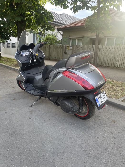 Vand /schimb aprilia atlantic 500 2002