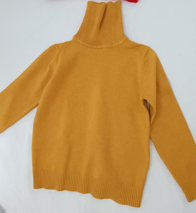 Pulovere copii de firmă