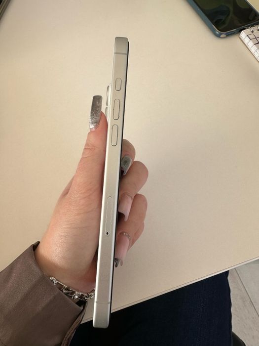 iPhone 16 Plus / + Full box / Impecabil