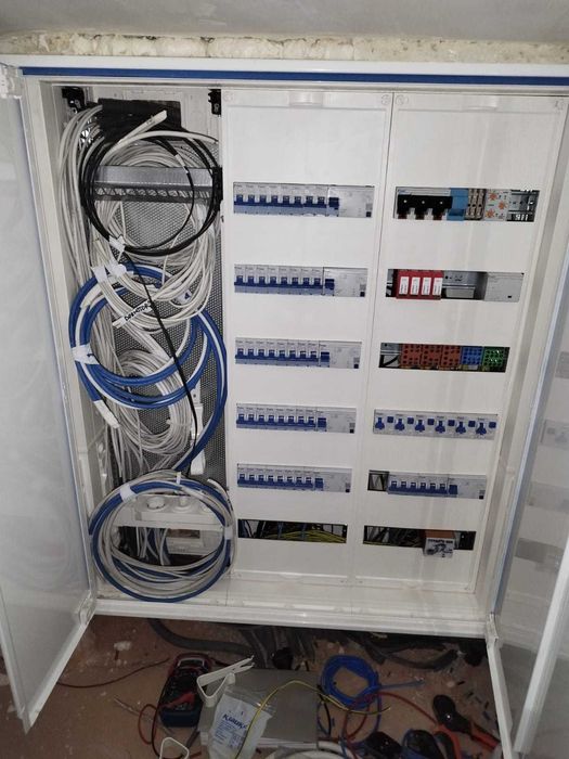 Electrician autorizat , firma autorizata ANRE, instalații electrice