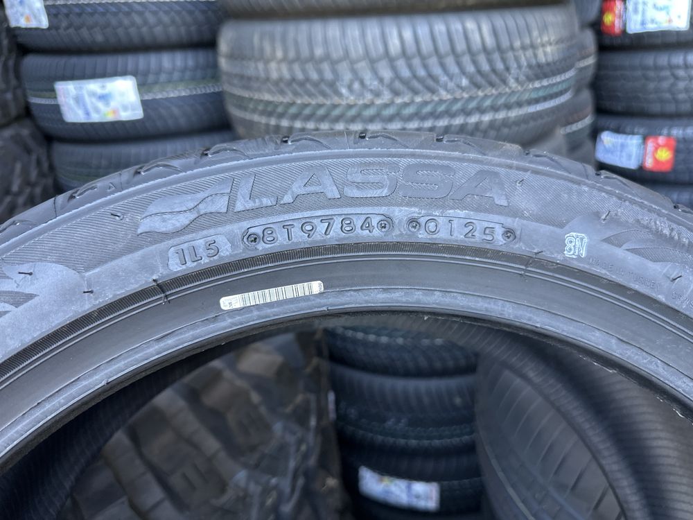 245/40/19 LASSA 4бр