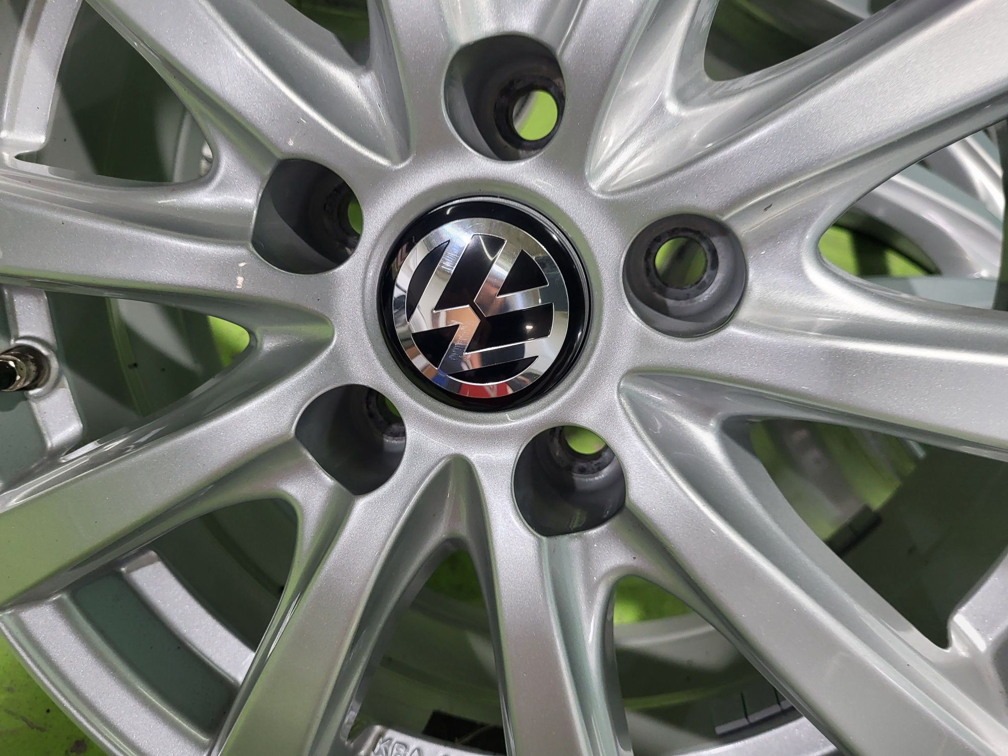 16 5x112 Vw Passat Golf Touran Caddy Skoda Audi