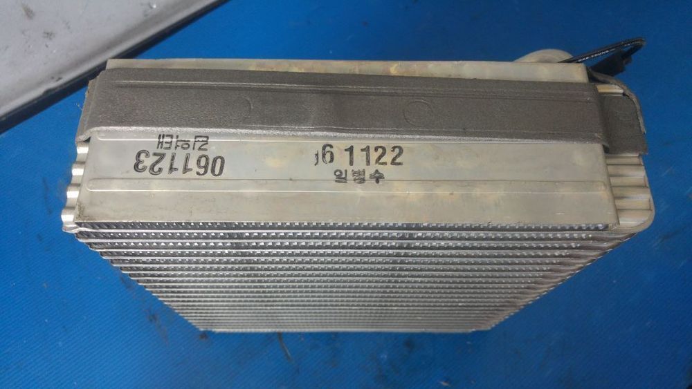 radiator apa bord hyundai tucson 2005-2010