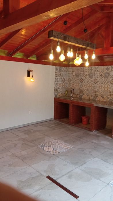 amenajări interioare și exterioare