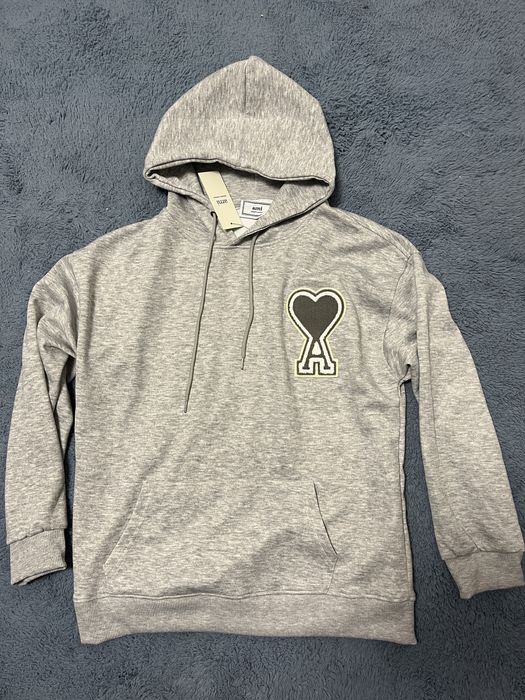 Hanorac AMI gri, nou cu eticheta