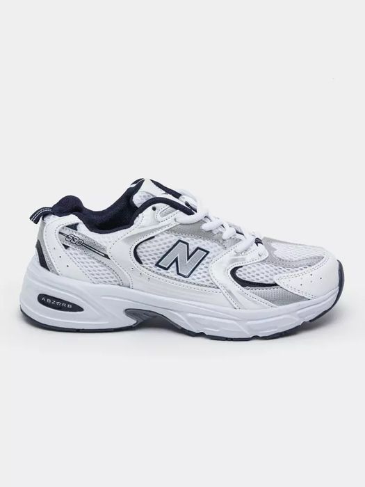 Yoshlar uchun zamonaviy va qulay krossovkalar